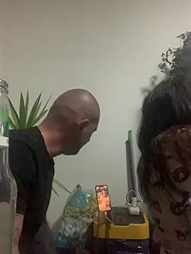 Snapshot of zra_andre chatting on March 2026 12:05:01 AM zra andre online show from March 2026 12:05:01 AM