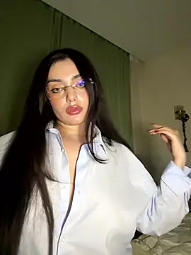 Sweet Khalifa  online show from January 2026 03:14:02 PM