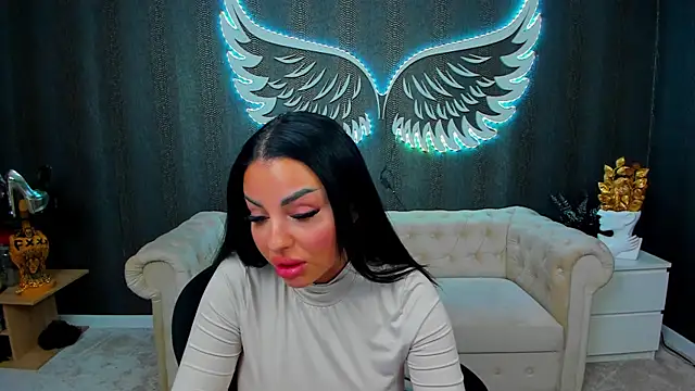 anemarieejolie online show from March 2025 06:36:01 PM