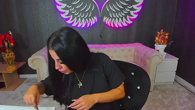 anemarieejolie online show from September 2025 03:59:02 PM