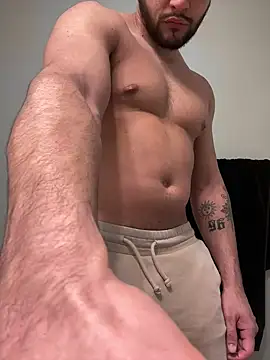 LATINMOBB online show from December 2024 07:31:01 AM