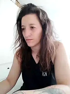 Snapshot of hanamy_joha chatting on December 2024 01:51:01 PM hanamy joha online show from December 2024 01:51:01 PM