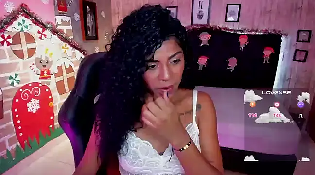 Edelaine rogers online show from December 2024 09:13:02 PM