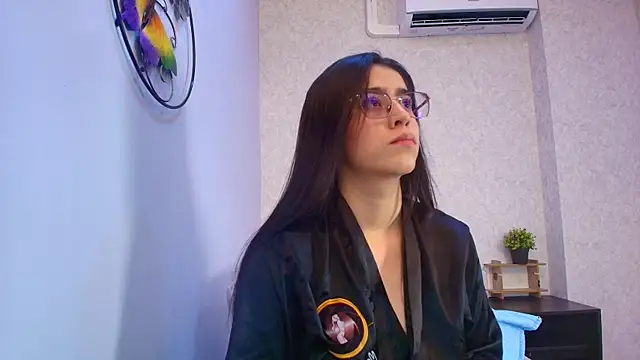 Amy wats0n online show from November 2025 07:02:02 PM