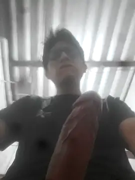 Snapshot of HardDick2 chatting on November 2025 02:24:02 AM HardDick2 online show from November 2025 02:24:02 AM