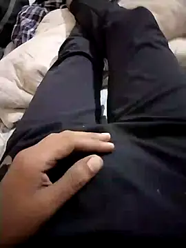 Snapshot of black_cobra70 chatting on December 2024 01:47:01 PM black cobra70 online show from December 2024 01:47:01 PM