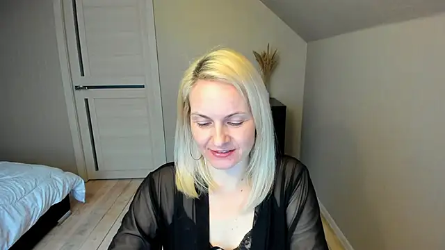 Snapshot of Alicee_Gracee chatting on March 2025 03:42:02 PM Alicee Gracee online show from March 2025 03:42:02 PM
