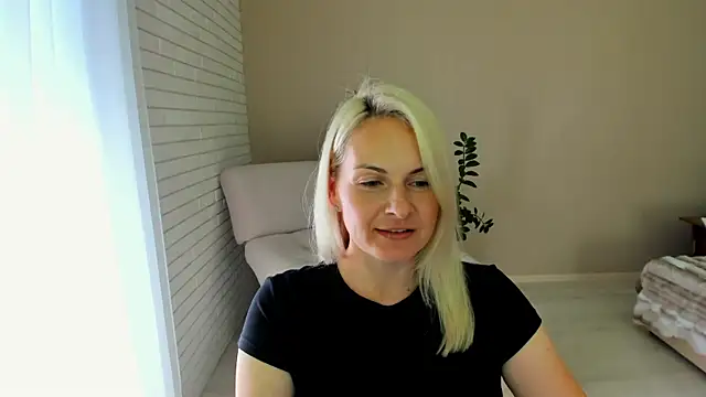 Snapshot of Alicee_Gracee chatting on September 2025 08:06:01 AM Alicee Gracee online show from September 2025 08:06:01 AM