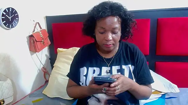 Snapshot of MaximTease24 chatting on March 2026 09:20:01 PM MaximTease24 online show from March 2026 09:20:01 PM