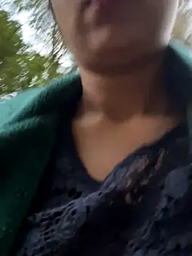 Snapshot of ScarletAss chatting on September 2025 03:39:02 AM ScarletAss online show from September 2025 03:39:02 AM