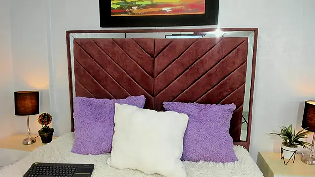 ZoeBianchi online show from December 2024 03:03:02 AM