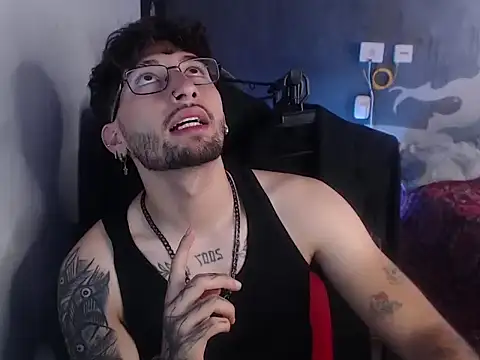 Dereck Dickson online show from October 2025 01:03:02 PM