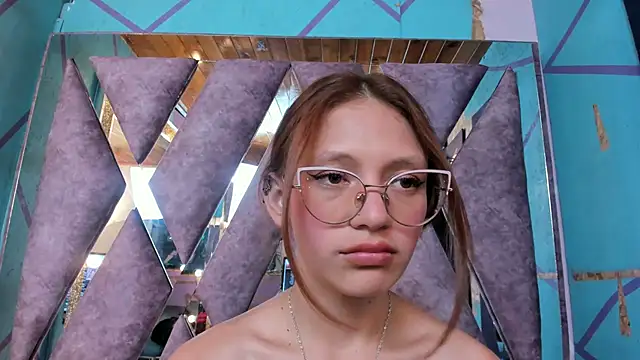 LARICSABLUE online show from January 2025 06:05:02 AM