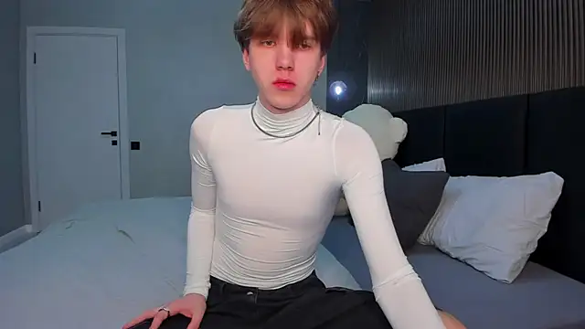 Snapshot of braxiboy chatting on February 2025 10:09:01 PM braxiboy online show from February 2025 10:09:01 PM