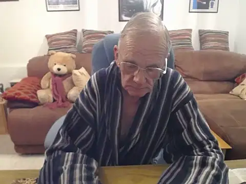 Snapshot of Ferret7777 chatting on November 2025 09:24:02 PM Ferret7777 online show from November 2025 09:24:02 PM