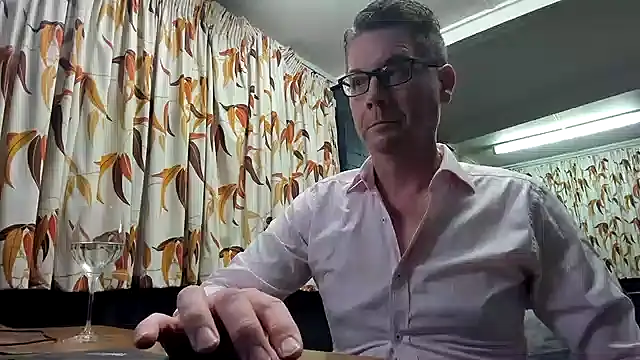 tilobinder online show from December 2024 01:16:02 PM