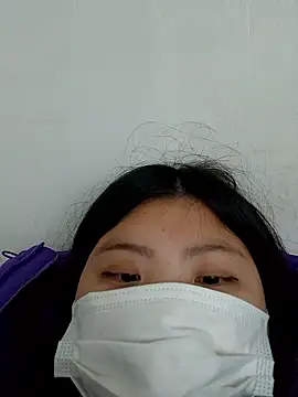 hello098712 online show from December 2025 11:26:02 AM