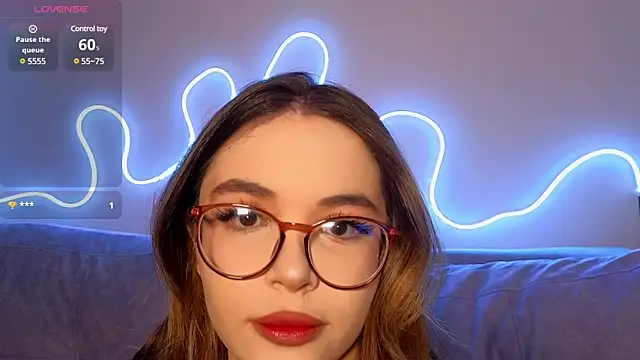 CutiePie3 online show from March 2025 08:38:02 PM