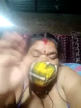 Hot Falguni online show from February 2025 04:55:01 PM