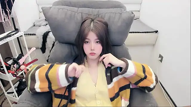 bbtt544 online show from February 2026 03:00:02 PM