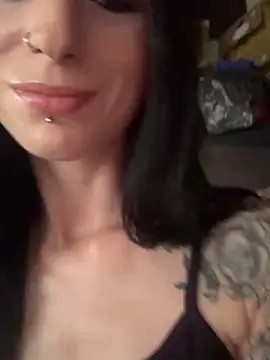 MissMidnightUK online show from September 2025 01:44:02 PM