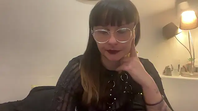 Lolavos online show from January 2026 11:08:01 PM