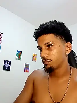 Snapshot of gugao666 chatting on December 2024 10:43:01 PM gugao666 online show from December 2024 10:43:01 PM