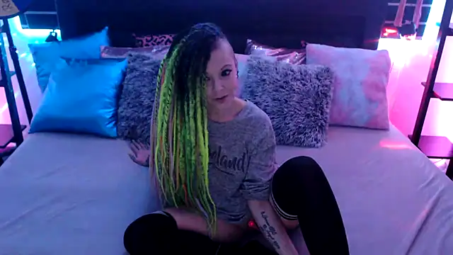 EdgesOfReality online show from December 2025 10:38:01 PM