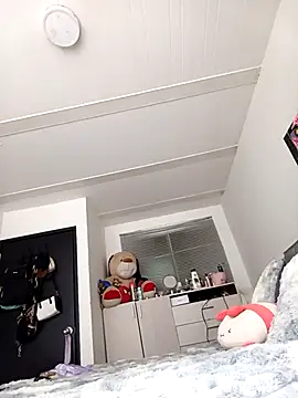 MissAfroditha online show from December 2025 05:29:01 PM