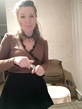 VselenaSun402 online show from February 2025 12:17:02 PM