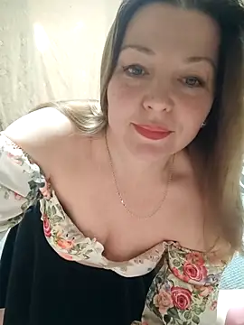 VselenaSun402 online show from March 2026 01:37:01 PM