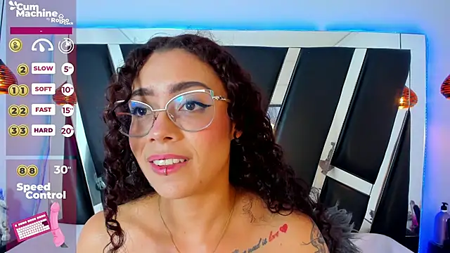 antonelllepiercee online show from February 2025 02:02:01 PM