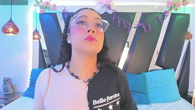 Snapshot of antonelllepiercee chatting on July 2026 11:13:02 AM antonelllepiercee online show from July 2026 11:13:02 AM
