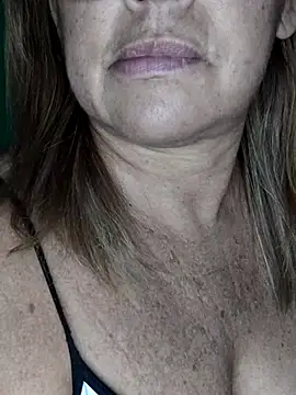 Kasandra Ho online show from September 2025 07:21:02 AM