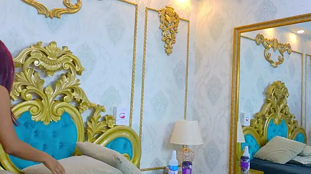 Snapshot of LucyLeah chatting on November 2025 12:04:02 PM LucyLeah online show from November 2025 12:04:02 PM