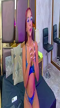 Snapshot of LucyLeah chatting on November 2025 04:58:02 AM LucyLeah online show from November 2025 04:58:02 AM