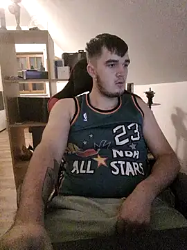 Snapshot of Tim67_12 chatting on January 2026 11:28:01 PM Tim67 12 online show from January 2026 11:28:01 PM