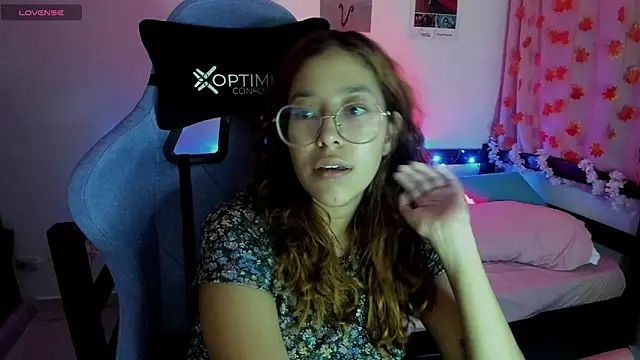  Moon Johnson online show from March 2025 01:10:01 AM