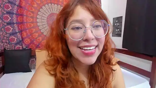  Moon Johnson online show from December 2025 09:11:01 PM