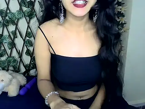 SUZY FROMUS online show from January 2025 02:36:01 AM