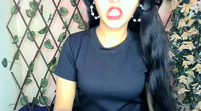 SUZY FROMUS online show from January 2025 11:17:01 AM