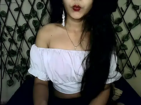 SUZY FROMUS online show from March 2025 10:53:01 PM