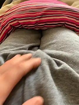 Snapshot of solomec chatting on January 2025 10:42:01 AM solomec online show from January 2025 10:42:01 AM