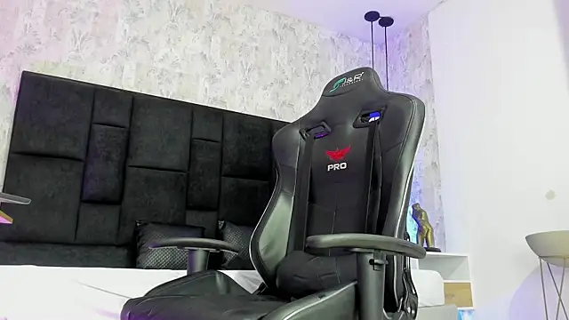 GabrielaBlake  online show from March 2025 10:06:01 PM