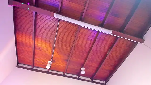 Snapshot of EmmaBecket2 chatting on February 2025 03:48:01 AM EmmaBecket2 online show from February 2025 03:48:01 AM