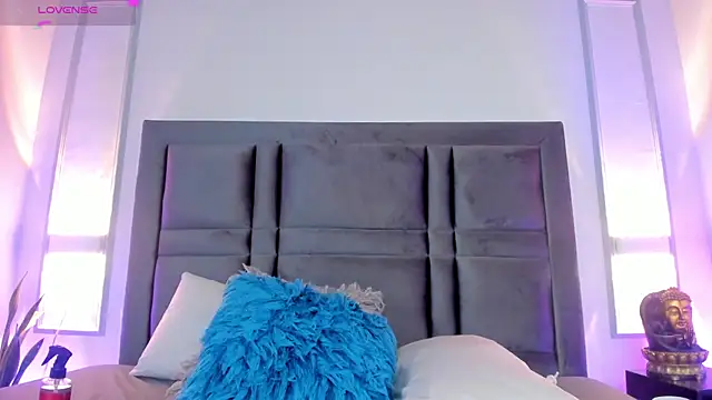 EmmaBecket2 online show from February 2025 09:52:02 AM