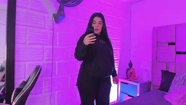 EmmaBecket2 online show from January 2026 04:37:02 AM