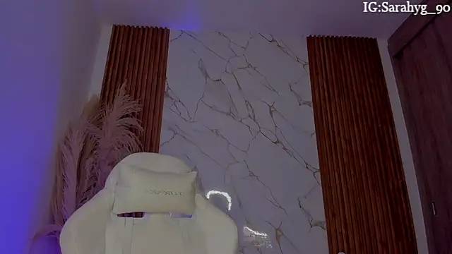 sara gwen online show from March 2026 08:19:01 AM