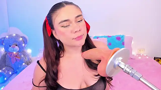 Snapshot of Isa_belaa chatting on January 2025 12:48:01 AM Isa belaa online show from January 2025 12:48:01 AM