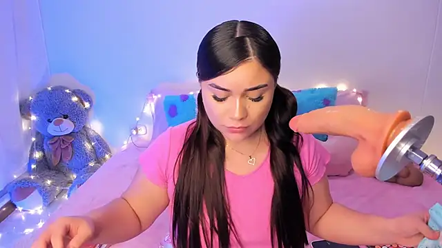 Snapshot of Isa_belaa chatting on March 2025 11:08:02 AM Isa belaa online show from March 2025 11:08:02 AM